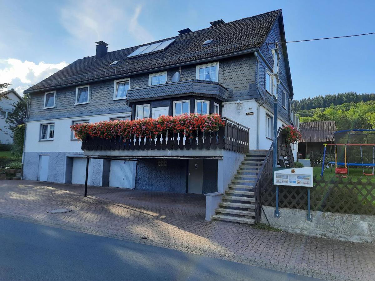 Ferienwohnung Zum Tannenwirt Medebach Exterior foto