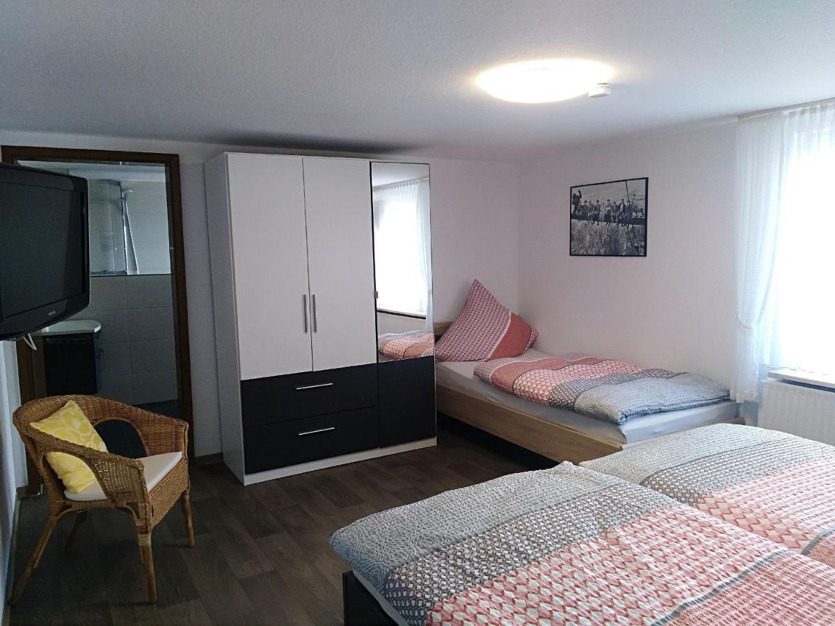 Ferienwohnung Zum Tannenwirt Medebach Exterior foto